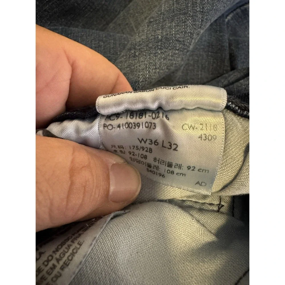 Levis 541 Athletic Taper Jeans Mens 36x30.5 Blue Stretch Denim 18181-0216